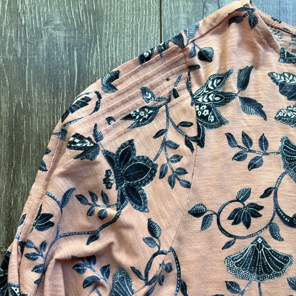 J. Jill Peach and Navy Floral Top - Picture 2 of 6